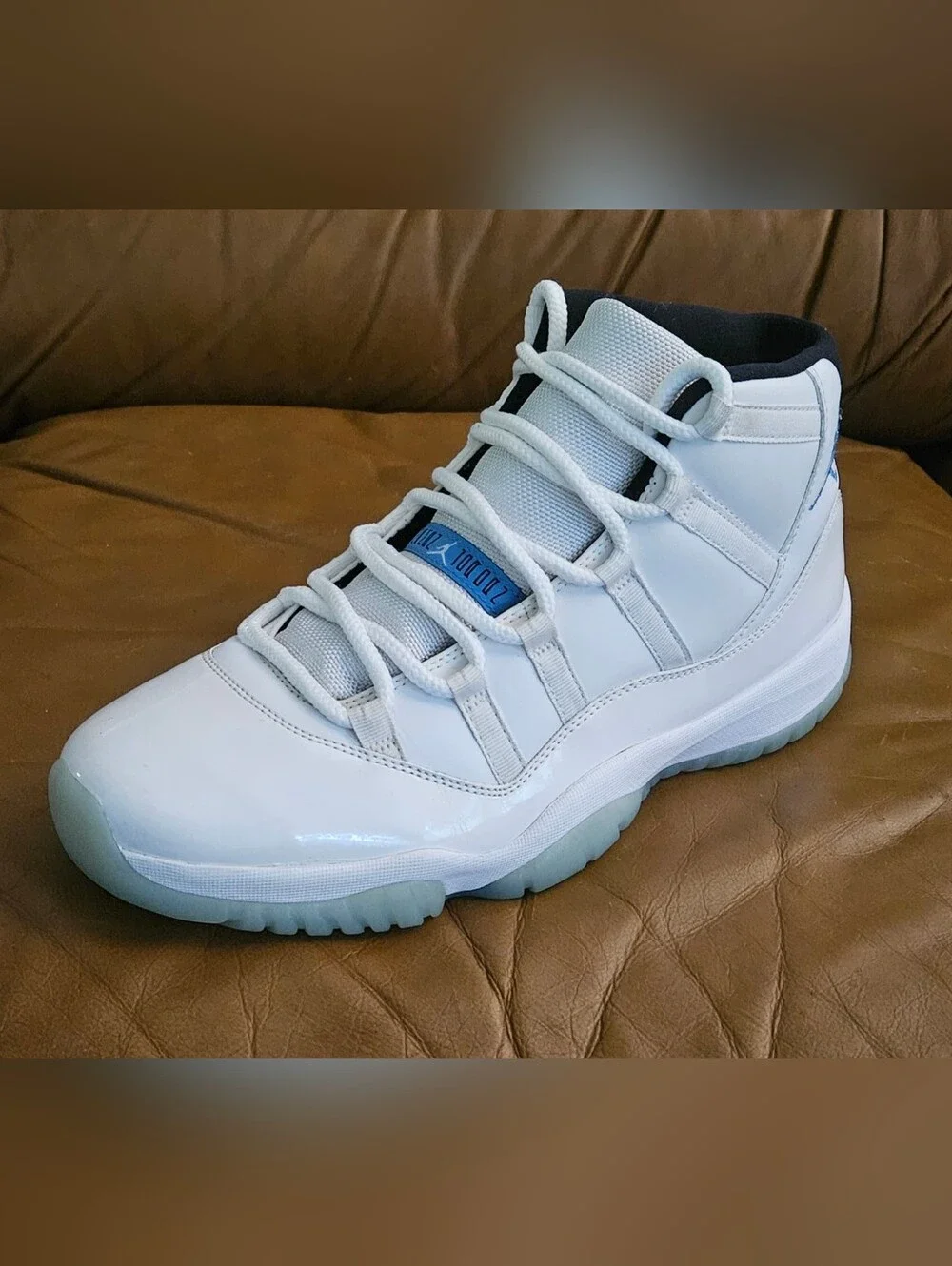 Men's Nike Air Jordan 11 Retro Legend Blue Size 12 (GREAT CONDITION)